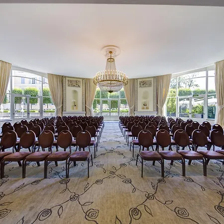 Palace 5* Лозанна