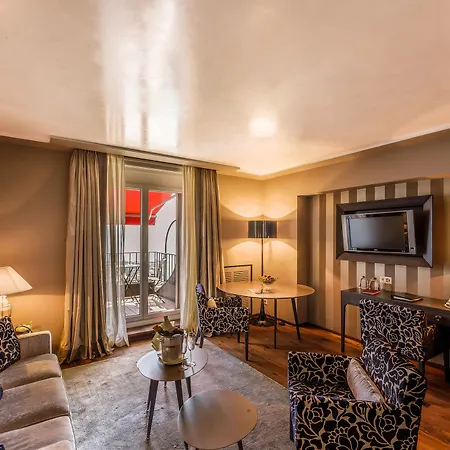 Hotell Palace 5*