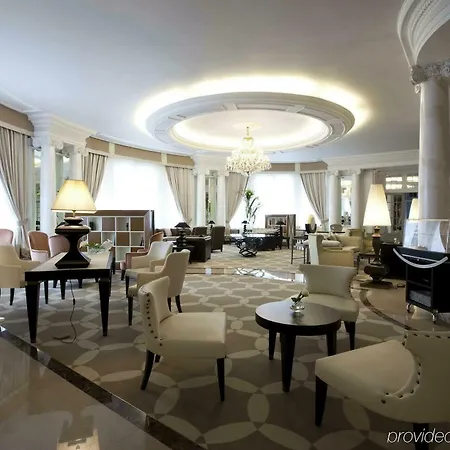 Hotell Palace