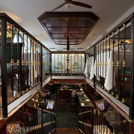 Palace Hotel
