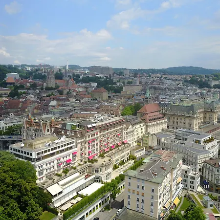 Palace Hotel